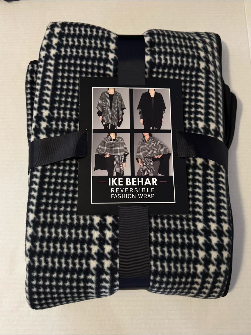 Ike Behar Black & White Reversible Fashion Wrap